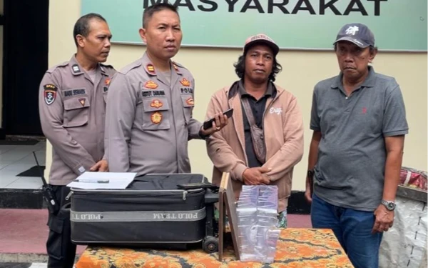 Thumbnail Berita - Penemuan Koper Tak Bertuan di Denpasar Utara, Pemiliknya Ternyata Pemulung