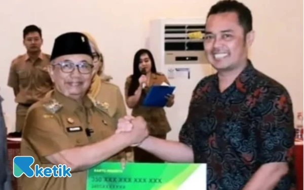 Thumbnail Berita - BLT DBHCHT Ringankan Beban Ribuan Buruh Tembakau dan Cengkeh di Blitar
