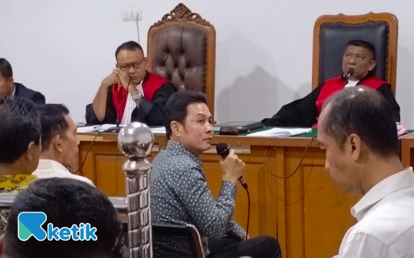Thumbnail Berita - Sidang Pasar Cinde Bongkar Fakta Baru, Tiang Cendawan Bersejarah Rusak Parah dan Tanah Bukan Aset Pemkot