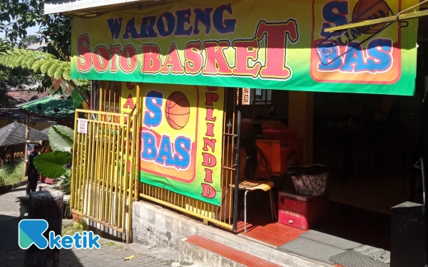 Thumbnail Berita - Berawal Pikulan, Soto Basket 1950, Kuliner Legendaris Malang yang Masih Eksis