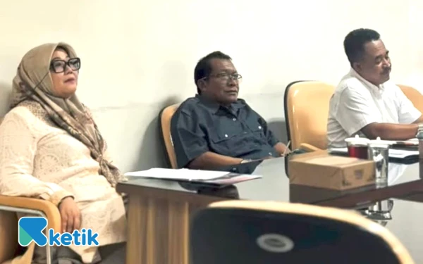 Thumbnail Berita - Banmus DPRD Kabupaten Blitar Tetapkan Jadwal Kerja November 2025, Fokus ke  Tahapan Akhir Pembahasan Anggaran