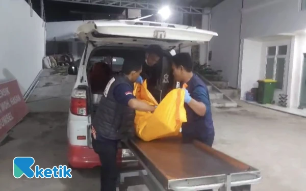 Thumbnail Berita - Pasutri Diduga Jadi Korban Perampokan di Palembang, Suami Tewas dan Istri Kritis