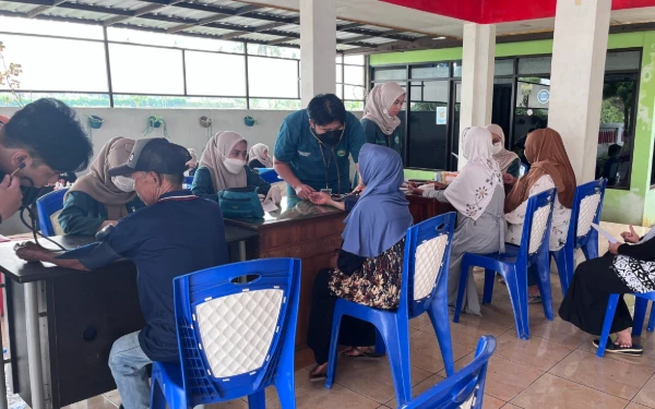 Thumbnail Berita - Forum Dokter Muda UNISMA Turun ke Desa: Beri Edukasi dan Layanan Kesehatan Gratis