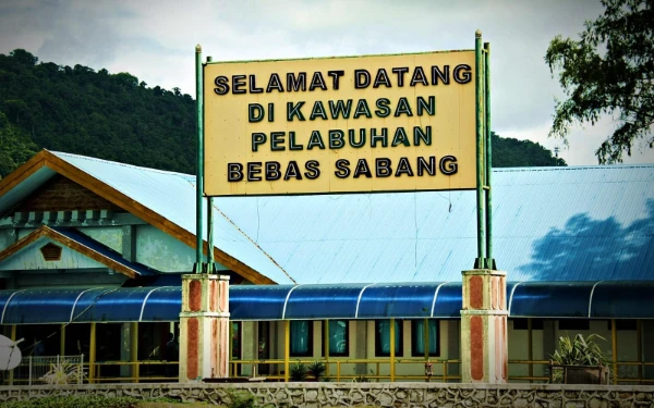 Thumbnail Berita - Pelabuhan Sabang Diminta Jadi Gerbang Masuk Alat Penunjang Ekonomi, Bukan Barang Konsumtif