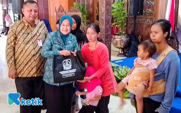 Thumbnail Berita - Bakorwil I Madiun Gencarkan PMT, Kebut Percepatan Penurunan Stunting di Kabupaten Tulungagung