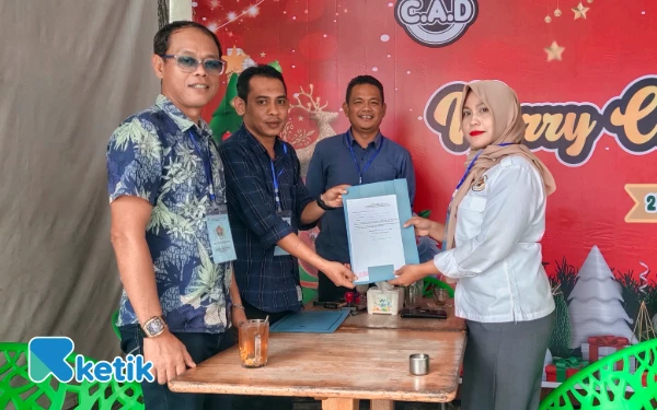 Thumbnail Berita - Konferensi Calon Ketua PWI Labuhanbatu, Dua Kandidat Serahkan Berkas Pendaftaran