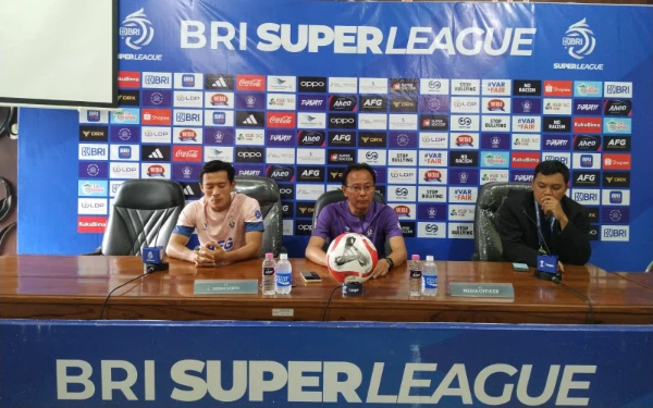 Thumbnail Berita - Berlaga di Kandang Stadion Brawijaya, Persik Kediri Target Kantongi 3 Poin Saat Jamu Semen Padang FC