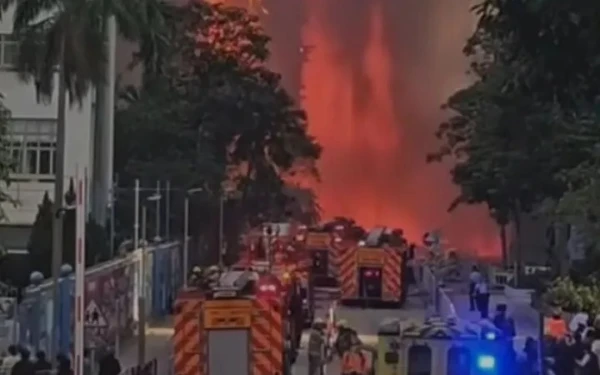 Thumbnail Berita - KJRI Hong Kong Pantau Kondisi WNI Terdampak Kebakaran Wang Fuk Court