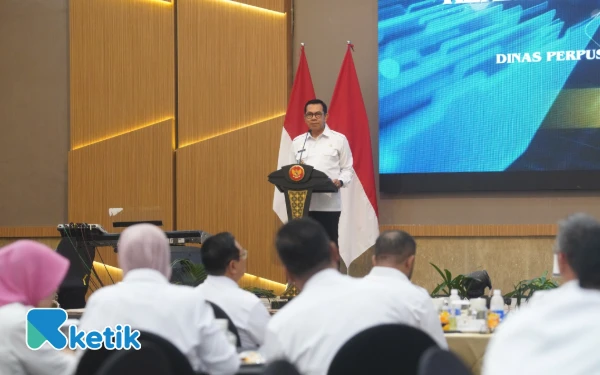 Thumbnail Berita - ‎Pengawasan Kerasipan Naik 5,51 persen, Wali Kota Batu: Ini Bukan Sekadar Urusan Administratif