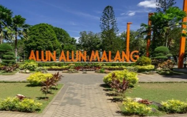 Thumbnail Berita - Menelusuri Jejak Alun-Alun Malang: Mulai dari Madyopuro hingga Kepanjen