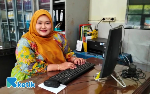 Thumbnail Berita - Alda Yunita: Sosok Guru SMKS 6 PGRI Malang Juara Nasional Kompetisi AI Telkom Indonesia