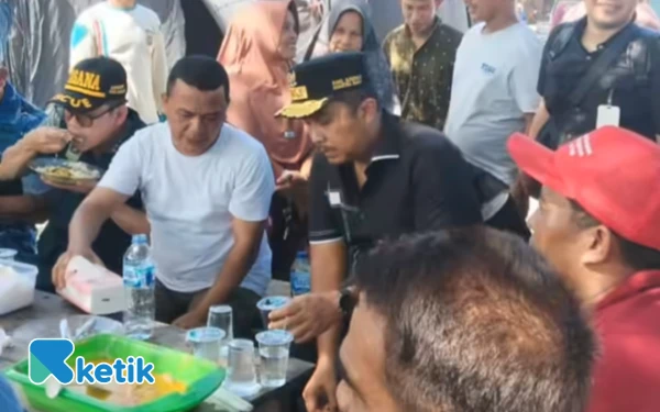 Thumbnail Berita - Banjir Pasaman Barat! Wagub Sumbar "Terbang" Salurkan Bantuan, Ini Kondisi Terkini Sikilang