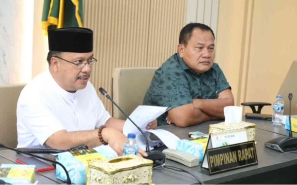 Thumbnail Berita - Bamus DPRD Kota Batam Gelar Rapat Susun Agenda Kegiatan Dewan Selama Desember 2025
