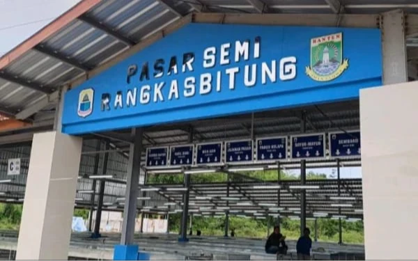 Thumbnail Berita - Baznas Lebak Minta Pemda Perbaiki Fasilitas Umum Pasar Semi Rangkasbitung