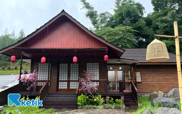 Thumbnail Salah satu spot yang bikin bingung ini berada di Kota Batu atau Jepang, ya? (Foto: Lutfia/Ketik.com)