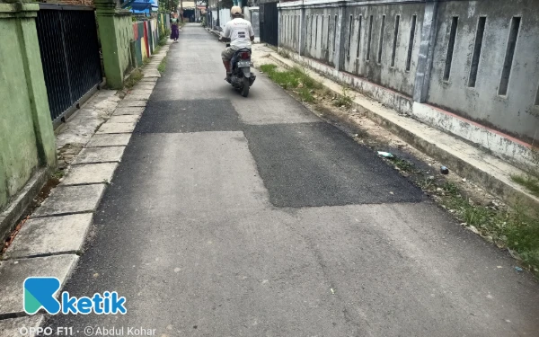 Thumbnail Berita - Alhamdulillah Mulus! Jalan Selahaur Rangkasbitung Tuntas Diperbaiki, Ini Kata Warga