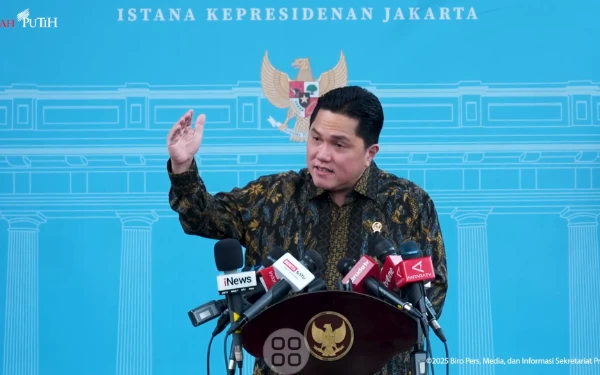 Thumbnail Berita - Warganet Geram! Korban Bencana Butuh Makanan dan Air Bersih, Menpora Malah Janji Kirim Alat Olahraga