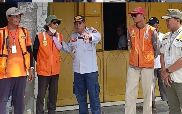 Thumbnail Berita - Dishub dan Satpol PP Gelar Operasi Penertiban di Citywalk Pemalang, Jaga Kenyamanan Pejalan Kaki