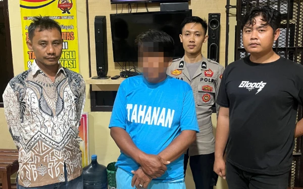 Thumbnail Berita - Bejat! Ayah Tiri di Ulujami Pemalang Diduga Setubuhi Anak, Polisi Gerak Cepat Amankan Pelaku