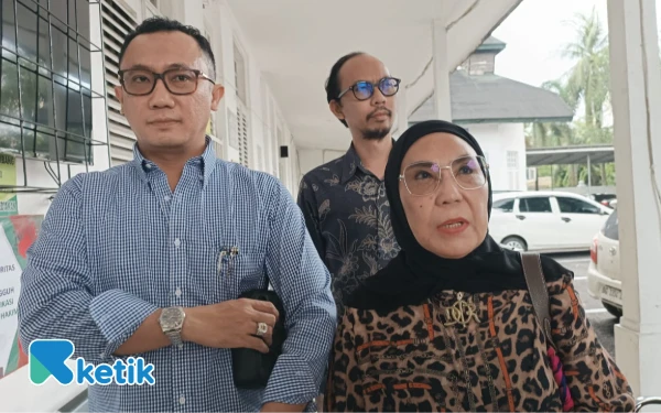 Thumbnail Berita - Eksepsi Diabaikan, Kuasa Hukum Alex Noerdin: Jaksa Tidak Menjawab Satu Poin pun