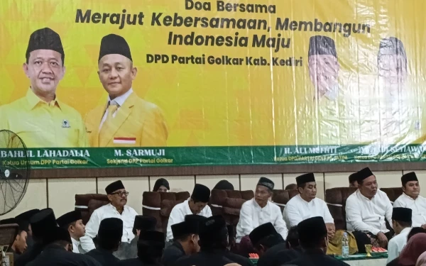 Thumbnail Berita - Golkar Kediri Gelar Doa bersama Ratusan Anak Yatim di Puncak HUT Ke-61