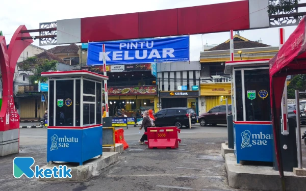Thumbnail Berita - [FOTO] Uji Coba Gate Parkir di Alun-alun Kota Batu