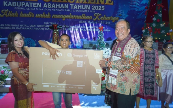 Thumbnail Berita - Bupati Asahan Hadiri Natal Oikumene 2025