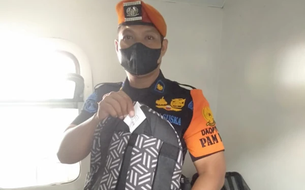 Thumbnail Berita - 623 Barang Tertinggal Milik Penumpang Senilai Rp817 Juta Berhasil Diselamatkan KAI Daop 7 Madiun