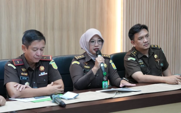 Thumbnail Berita - Kejati Sumsel Serius Berantas Korupsi, Catat Penyelesaian Puluhan Perkara Selama 2025