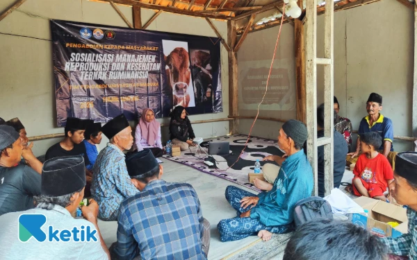 Thumbnail Berita - Tim Pengabdi Unira Sosialisasikan Manajemen Reproduksi dan Kesehatan Ternak Ruminansia