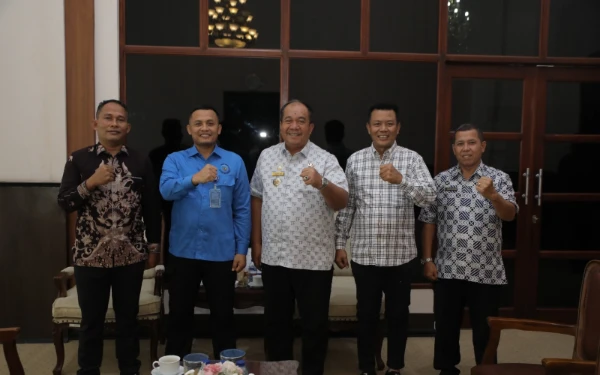 Thumbnail Berita - Bupati Asahan Terima Kunjungan Staf Khusus Kementerian Kelautan dan Perikanan RI