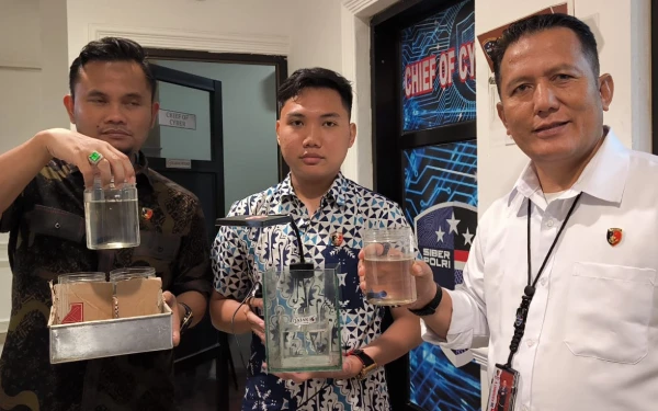 Thumbnail Berita - Modus Judi Ikan Cupang di TikTok, Pasutri Ditangkap Siber Polda Sumsel