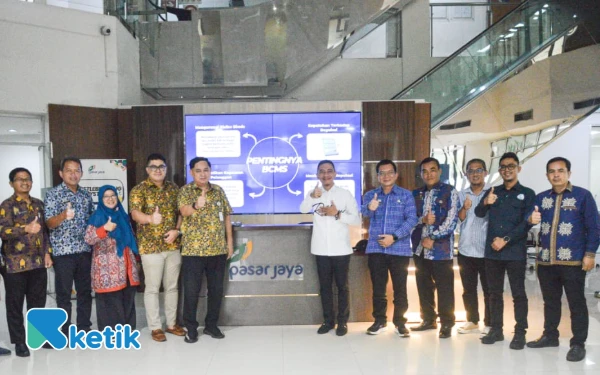 Thumbnail Berita - Bupati Lebak Kunjungi Perumda Pasar Jaya, Belajar Pengelolaan Pasar Tradisional Modern