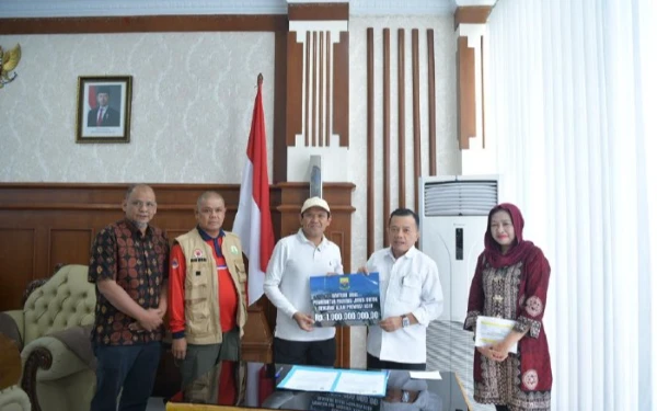 Thumbnail Berita - Pemprov Aceh: Banyak Wilayah Masih Terisolasi, Distribusi Bantuan Banjir Terhambat