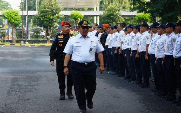 Thumbnail Berita - KAI Daop 8 Surabaya Siapkan 449 Ribu Kursi dan 58 Perjalanan KA untuk Libur Nataru 2025