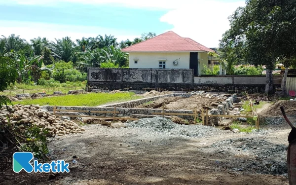 Thumbnail Berita - Tanpa Papan Informasi, Transparansi Pembangunan Koperasi Merah Putih di Abdya Jadi Sorotan