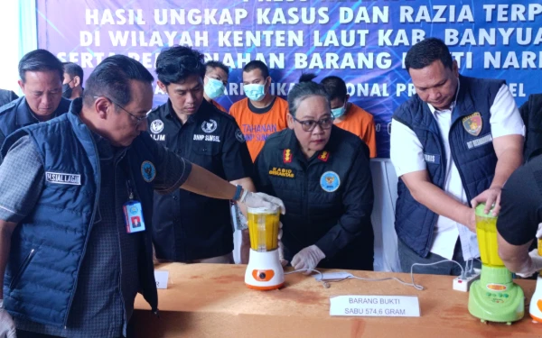 Thumbnail Berita - BNNP Sumsel Musnahkan Ribuan Butir Ekstasi dan Sabu, Tekan Angka Penyalahgunaan yang Masuk Peringkat 2 Nasional