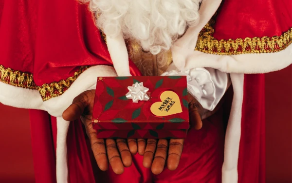 Thumbnail Berita - Dompet Tipis Bukan Masalah, Inspirasi Kado Natal Murah tapi Bermakna