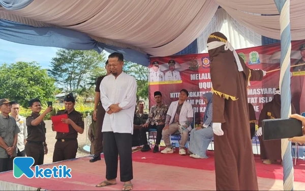 Thumbnail Berita - Tiga Pasangan Pelanggar Syariah Islam di Simeulue Dihukum Cambuk 100 kali