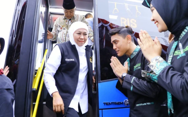 Gebrakan Khofifah( Konektivitas Tanpa Batas Jadi Strategi Perkuat  Jatim Sebagai Gerbang Baru Nusantara