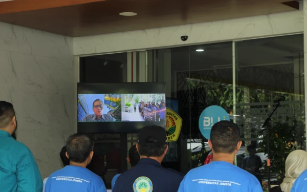 Thumbnail Berita - Peduli Bencana Sumatera, Unej Beri Keringanan UKT Hingga Bantuan Hidup untuk Mahasiswa Terdampak