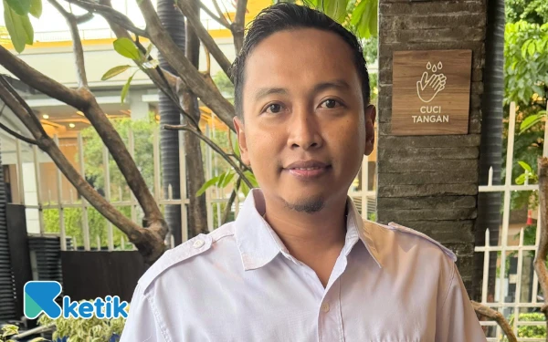 Thumbnail Berita - Pengamat Kebijakan Publik Sebut Bahlil Sukses Menjaga Stabilitas di Persimpangan Politik dan Kebijakan Energi