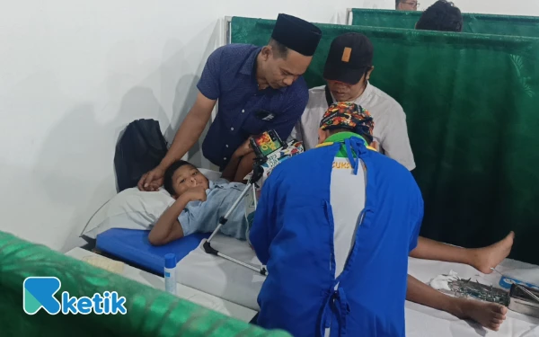 Thumbnail Berita - 75 Anak di Gresik Sambut Liburan Sekolah dengan Ikuti Khitan Massal di Gresmall