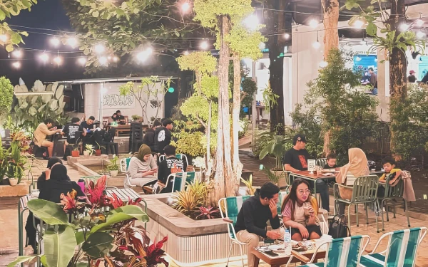 Thumbnail Berita - Bosan Bakar Jagung? Intip 5 Kafe di Malang untuk Malam Tahun Baru yang Berkesan