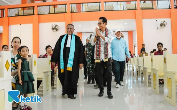 Thumbnail Berita - Peresmian Kompleks Gereja GPM Kawasi oleh Wabup Halsel, Perkuat Harmoni Kehidupan Berjemaat