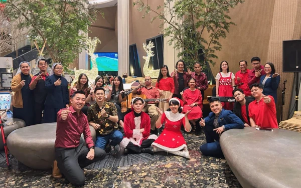 Thumbnail Berita - Christmas Carol Inklusif, Grand Mercure Malang Mirama Rayakan Natal Gandeng SLB Bhakti Luhur