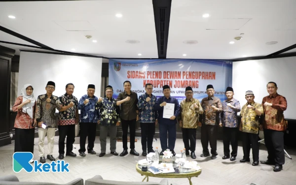 Thumbnail Berita - UMK Jombang 2026 Naik 5,86 Persen Jadi Rp3,3 Juta, Pemkab Siapkan Sosialisasi