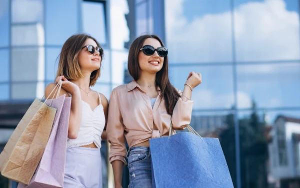 Thumbnail Berita - Window Shopping: Keliling Toko Tanpa Beli, Kok Jadi Tren?