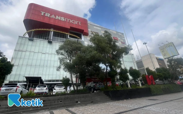 Thumbnail Berita - UB Ambil Alih Pengelolaan Transmart, Jadi Lompatan Besar Dunia Pendidikan