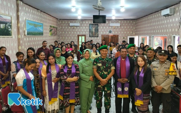 Thumbnail Berita - Koramil 02/Pesantren Kediri Perkuat Toleransi Lewat Kunjungan Natal 2025